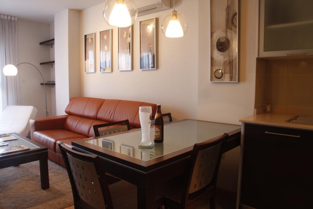 Apartmento Avda Madrid Azuqueca de Henares Kamer foto
