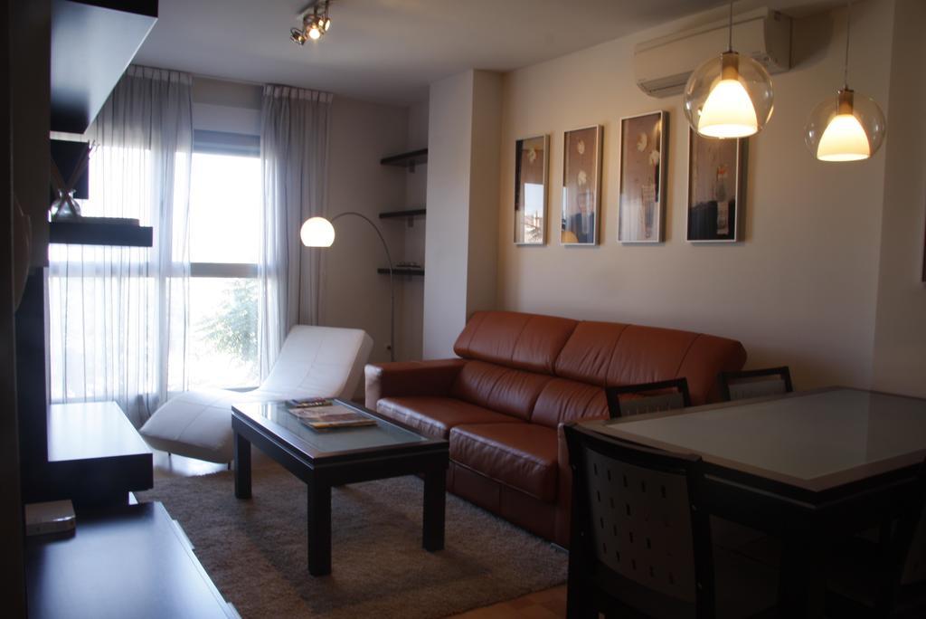 Apartmento Avda Madrid Azuqueca de Henares Kamer foto