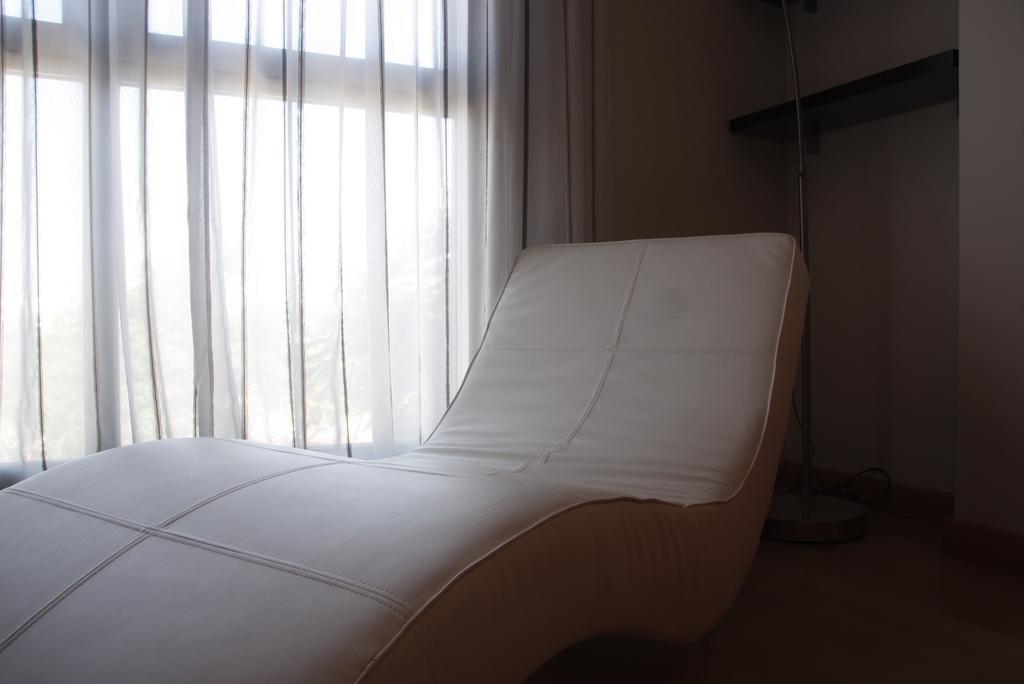Apartmento Avda Madrid Azuqueca de Henares Kamer foto